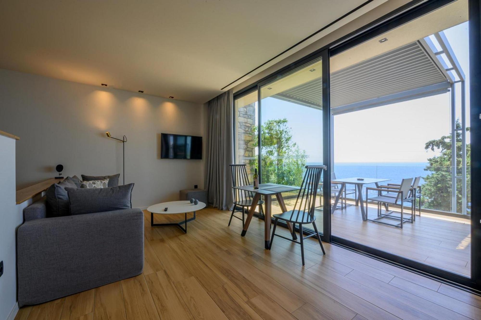 Mani Suites Ayos Nikolaos Dış mekan fotoğraf